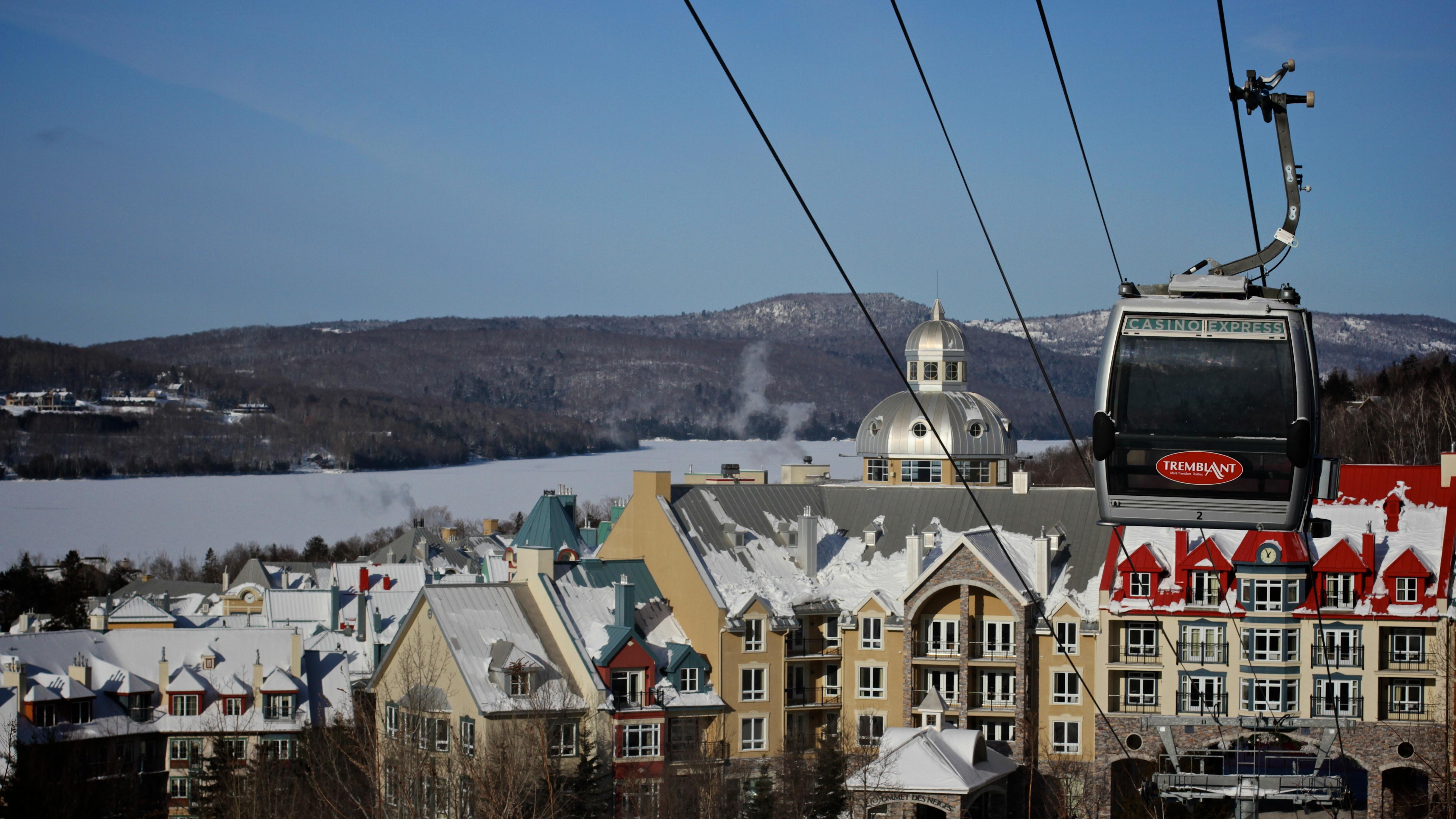Hotel Sommet Des Neiges Mont-Tremblant Exterior foto