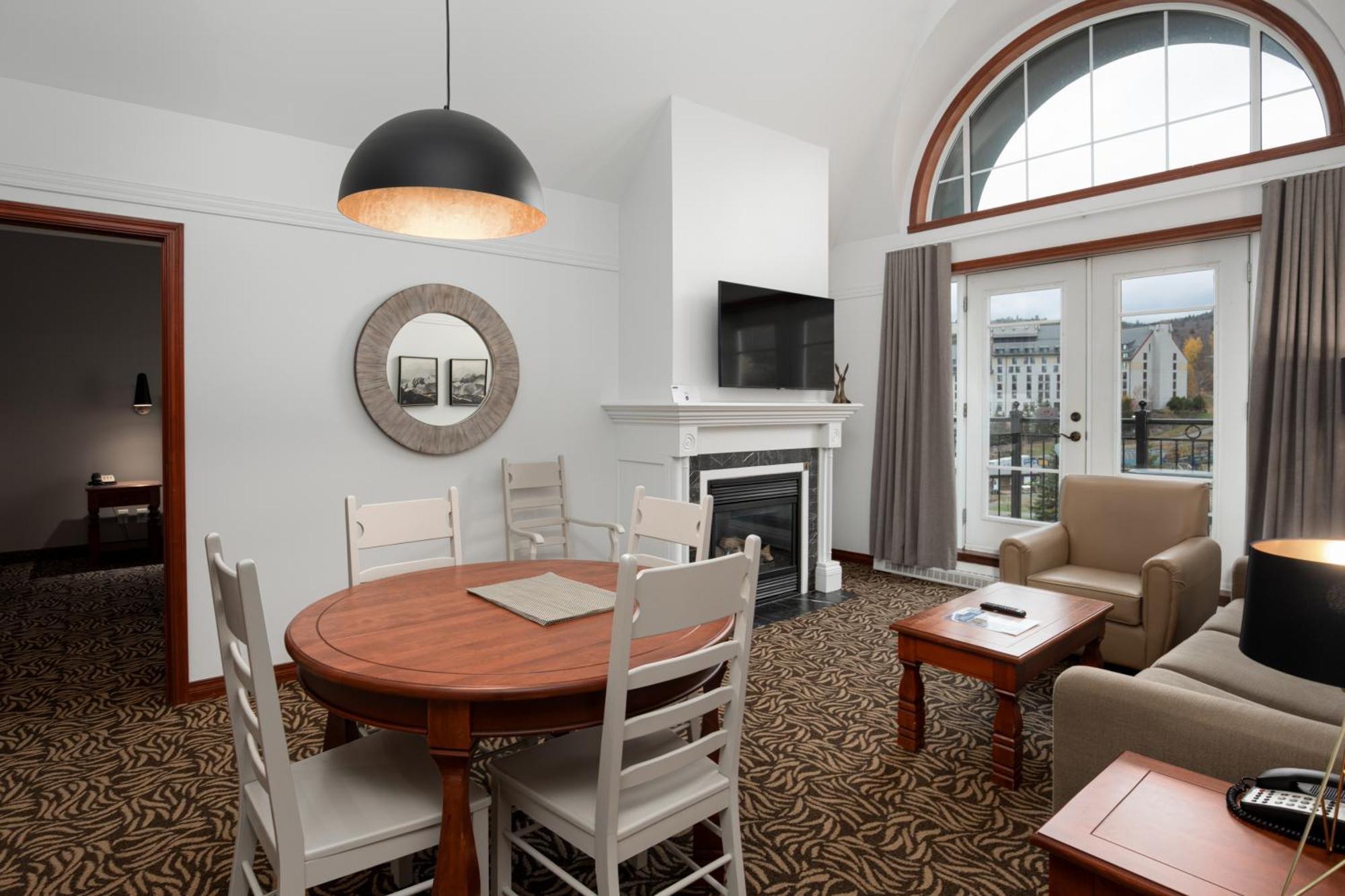 Hotel Sommet Des Neiges Mont-Tremblant Exterior foto